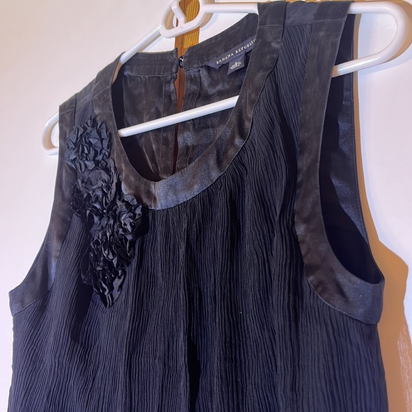 Banana Republic Women’s Silk Floral Sleeveless Blouse, Size S, 100 % Silk Shell - Picture 5 of 9